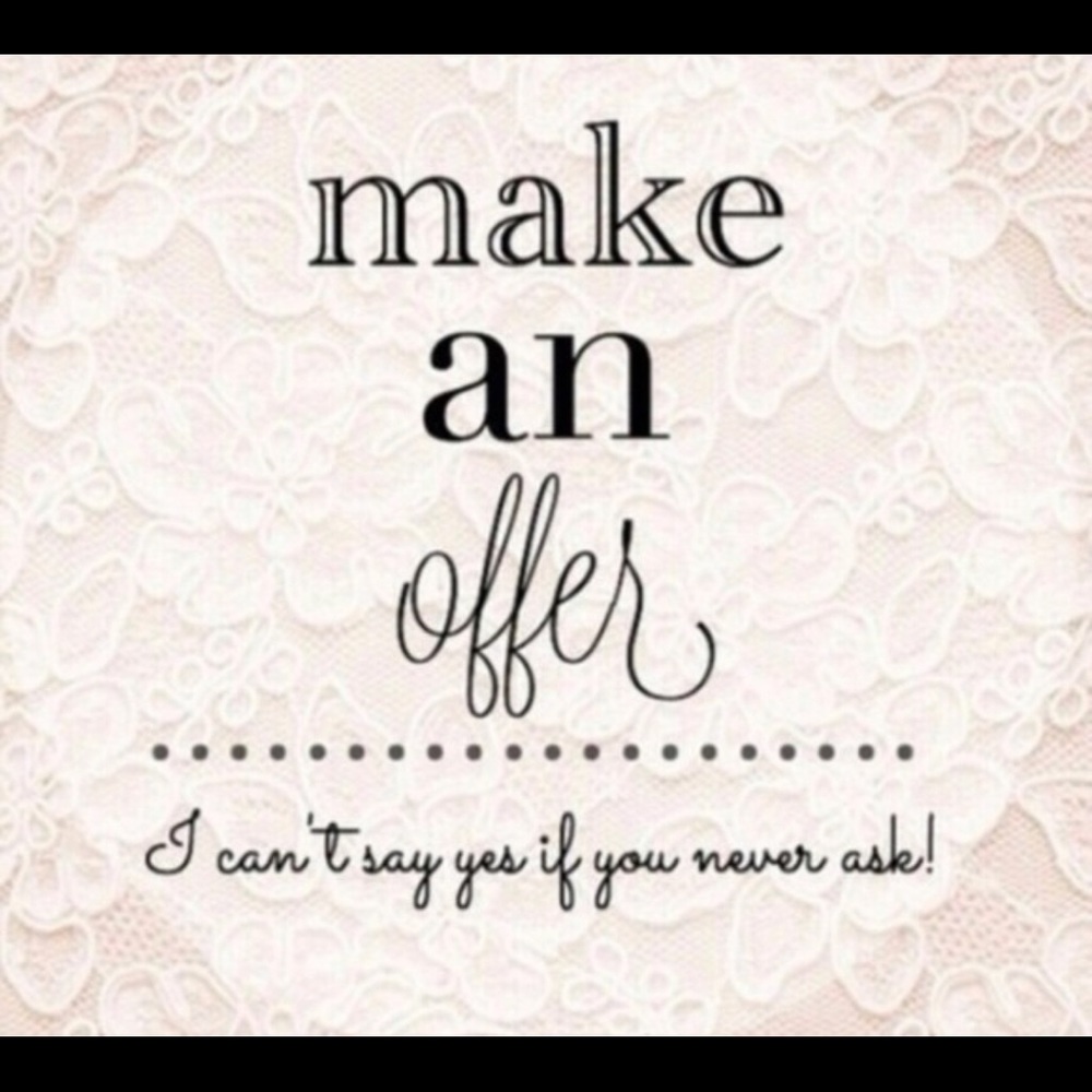 Reasonable offers💕